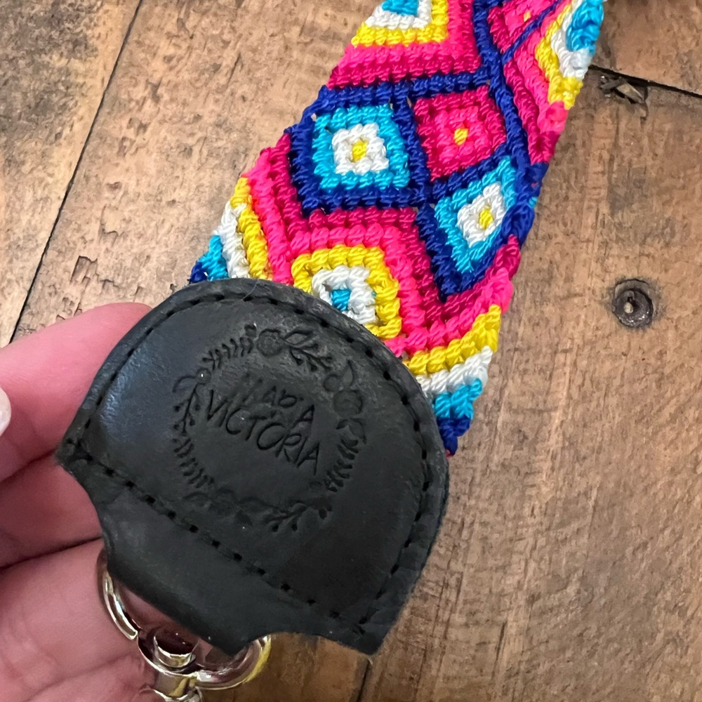 Brand new Maria Victoria with removal strap!!